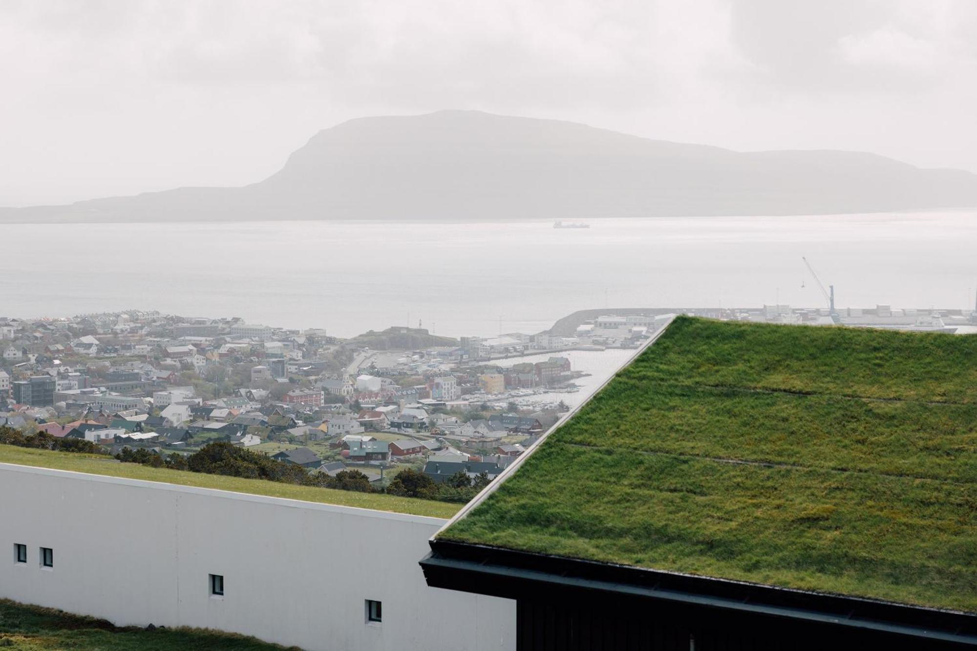 Hotel Foroyar Torshavn Exterior photo