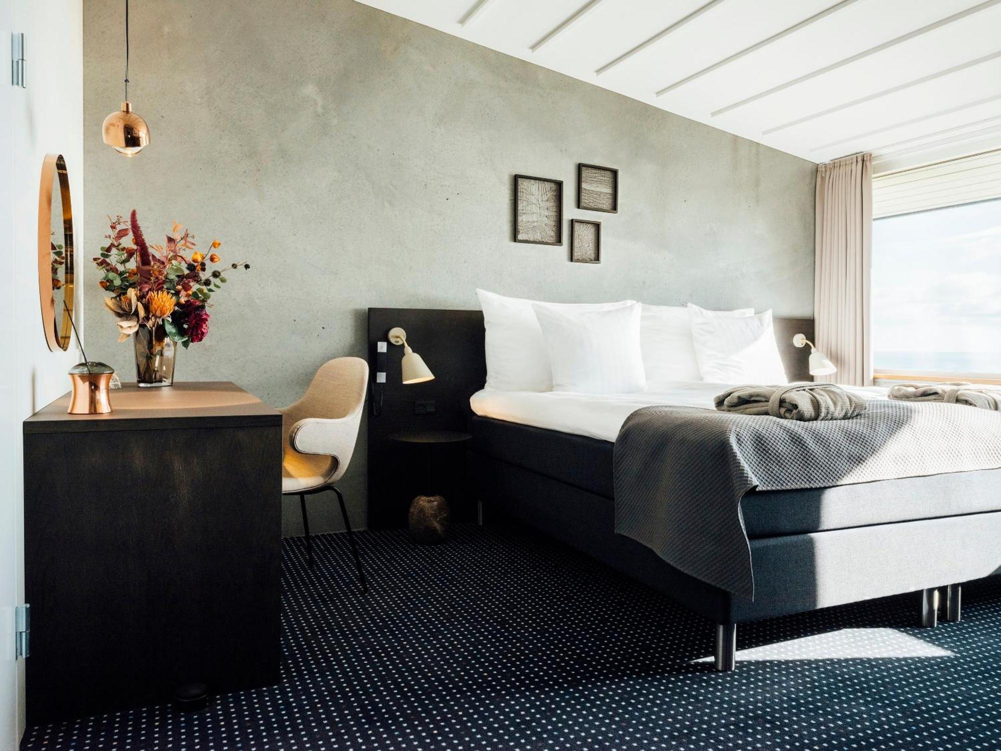 Hotel Foroyar Torshavn Exterior photo