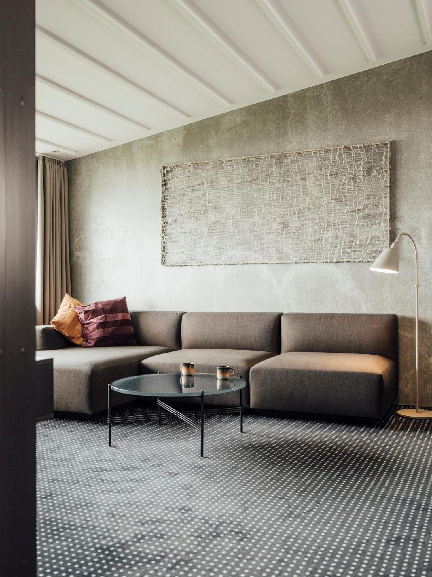 Hotel Foroyar Torshavn Exterior photo