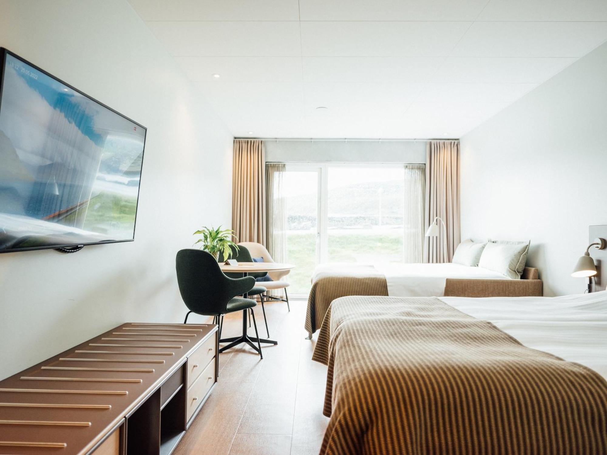 Hotel Foroyar Torshavn Exterior photo